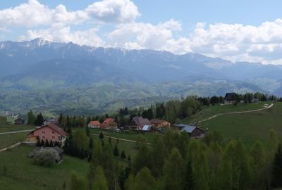 Vanzare hotel in zona superba de munte cu priveliste incredibila din camere - 6