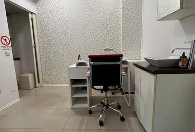 Spațiu comercial, de 16 mp, în Central - 4