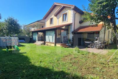 Casa individuala cu 4 camere, 520 mp de teren, zona cu acces - 7