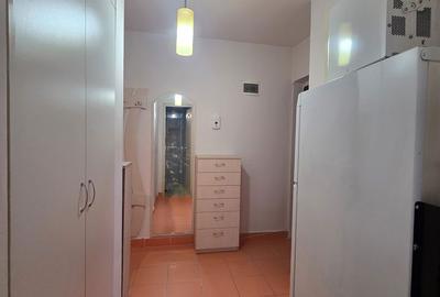 Garsonieră decomandată în Zorilor - 4