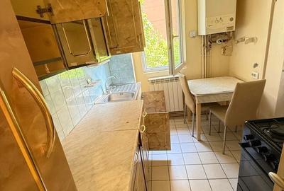 Apartament cu 2 camere în Hărmanului