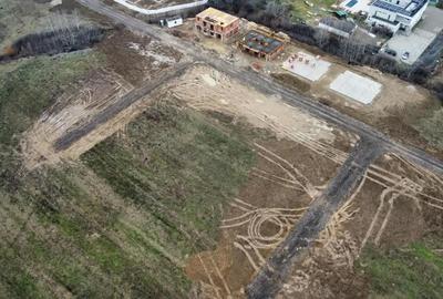 Teren de 580 mp, în Moșnița Nouă