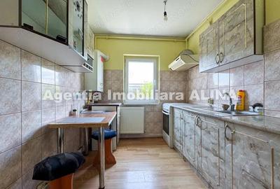 Garsonieră decomandată în Gojdu - 6