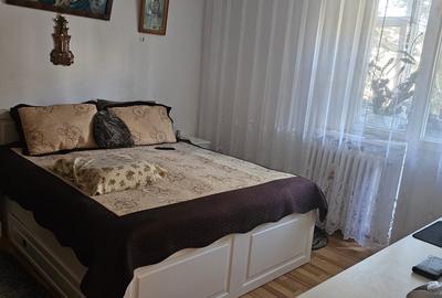 Apartament cu 3 camere decomandat în Central - 3