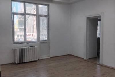 Birou, de 13 mp, în Universitate - 3