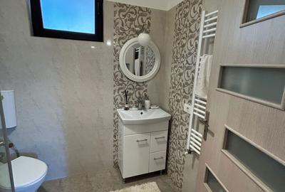 Casă cu 4 camere cu Teren 180 Mp în Central - 3