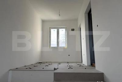 Casă cu 3 camere cu Teren 486 Mp în Titulescu - 6