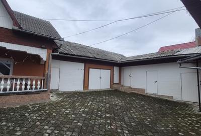 Casă individuală cu 4 camere cu Teren 3800 Mp în Prundu Bârgăului - 2
