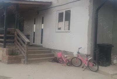 Casă cu Teren 1000 Mp în Cătămărești - 3