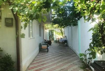 Casă cu 5 camere cu Teren 304 Mp în Central - 4