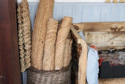 Se vinde casa ?ura lui Hientz din Alma Vii - 2