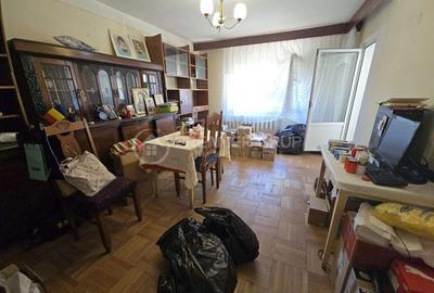 Apartament 4 camere 2 băi, Nicolina, 80mp, CT