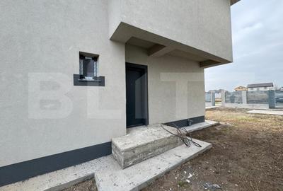 Casă cu 3 camere cu Teren 339 Mp în Central - 6
