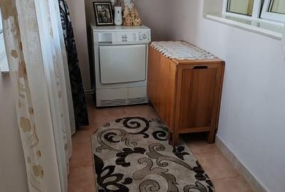Apartament cu 2 camere decomandat în Iris