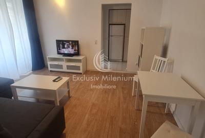 Apartament cu 2 camere semidecomandat, mobilat în Universitate