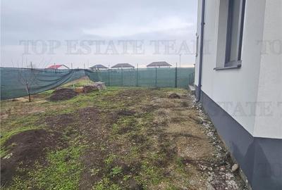 Casă cu 7 camere cu Canalizare în Rahova - 13