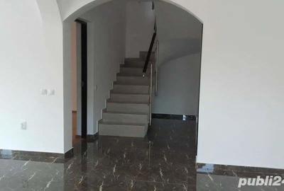 Casă cu 5 camere în Apărătorii Patriei - 11