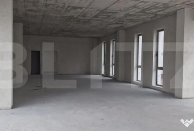 Spațiu comercial, de 150 mp, în Central - 1