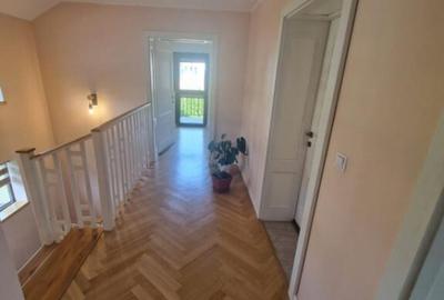 Casă cu 5 camere cu Teren 300 Mp în Central - 15