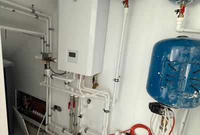 <Casa individuala cu pompa de caldura P+1E> 4 camere 2 bai 280 mp teren - 5