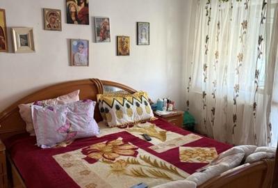 De vanzare apartament cu 3 camere - 2