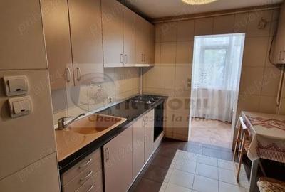 Apartament 3 camere  Alexandru cel Bun - 450 euro - 6