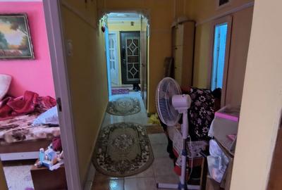 Apartament cu 3 camere decomandat în Dacia - 2