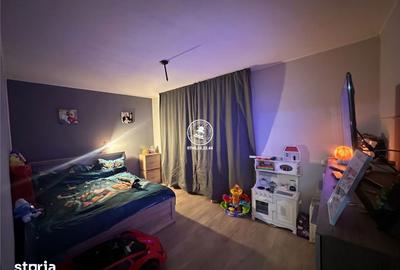 Apartament cu 3 camere semidecomandat în Podu Roș - 6