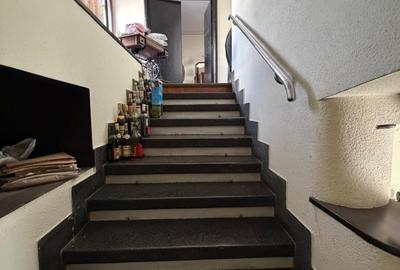 Casă individuală cu 13 camere cu Canalizare în Capitale - 5