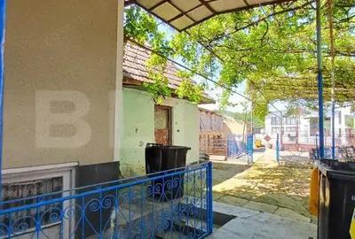 Casă cu 2 camere cu Teren 400 Mp în Turda