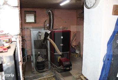 Casă cu 4 camere cu Teren 1580 Mp în Central - 3