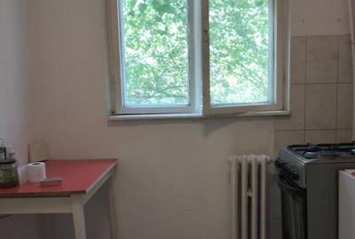 Apartament 2 camere, etaj 1/4 zona Malu Rosu - 12