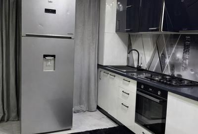 Apartament cu 3 camere semidecomandat în Rahova - 2