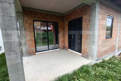 Casă cu 3 camere cu Teren 500 Mp în Central - 8