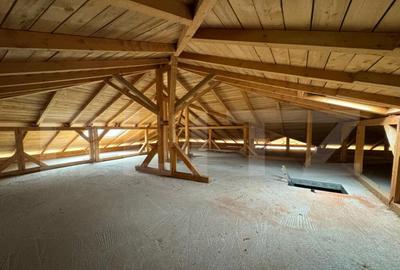 Locuin?a sau business? Tu alegi proprietate cu multipl - 14