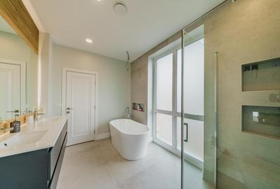 Casa spatioasa Vladimirescu, Arad, 5 dormitoare, 256mp utili - 1