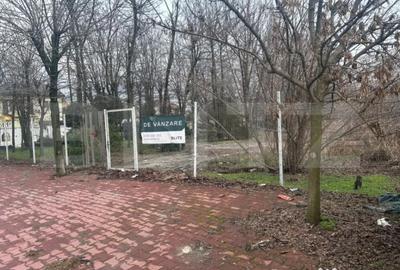 Teren de 3969 mp, în Central - 4