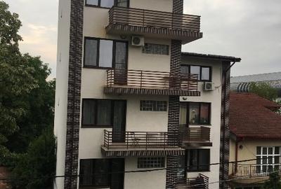 Apartament cu 2 camere - Damaroaia - Cofetaria Cafina - 1