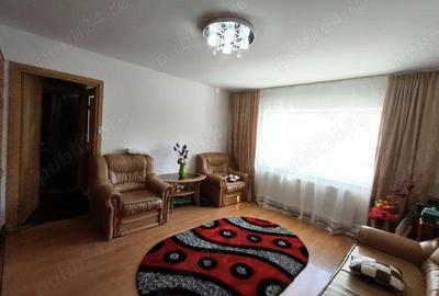 De vanzare apartament 2 camere in Curtea de Arge? langa Manastire - 2