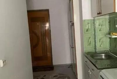 Garsonieră decomandată în Torontalului - 2