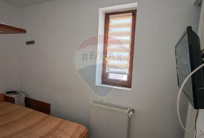 Spațiu comercial, de 180 mp, în Central - 6