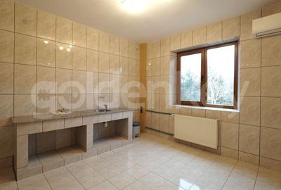 Vila spatioasa cu 13 camere | 572mp utili | 1321mp teren - 17