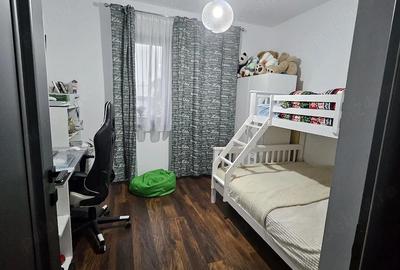 Apartament cu 3 camere decomandat în Carpați 2 - 3