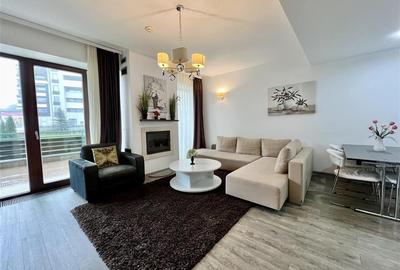 Apartament cu 3 camere decomandat, mobilat în Poiana Brașov
