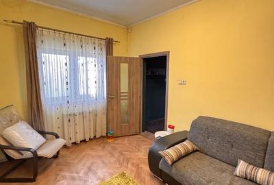 Casă individuală cu 4 camere cu Canalizare în Episcopia Bihorului - 9