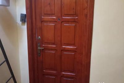 Apartament cu 3 camere semidecomandat în Simeria - 3