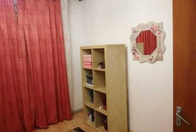 Apartament cu 3 camere decomandat în Vitan - 4