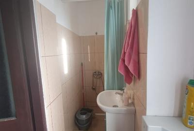 Apartament cu 2 camere nedecomandat în Central - 3