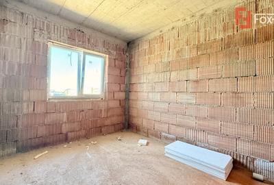 Duplex cu 3 camere cu Teren 310 Mp în Urseni - 9