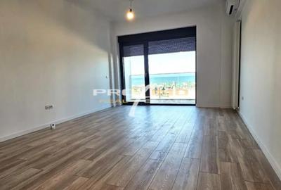 Apartament cu 3 camere decomandat în Mamaia - 16
